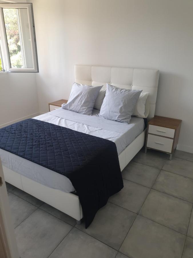 ניס Appartements Renove 2023 Proche Aeroport 5Min, Gare Sncf 2 Min, Tramway Au Pied De L'Immeuble , Parking Possible, Renovated Apartments 2023 Near The Airport 5 Min, Train Station 2 Min, Tram Next To The Building 1 Min, Parking Possible מראה חיצוני תמונה