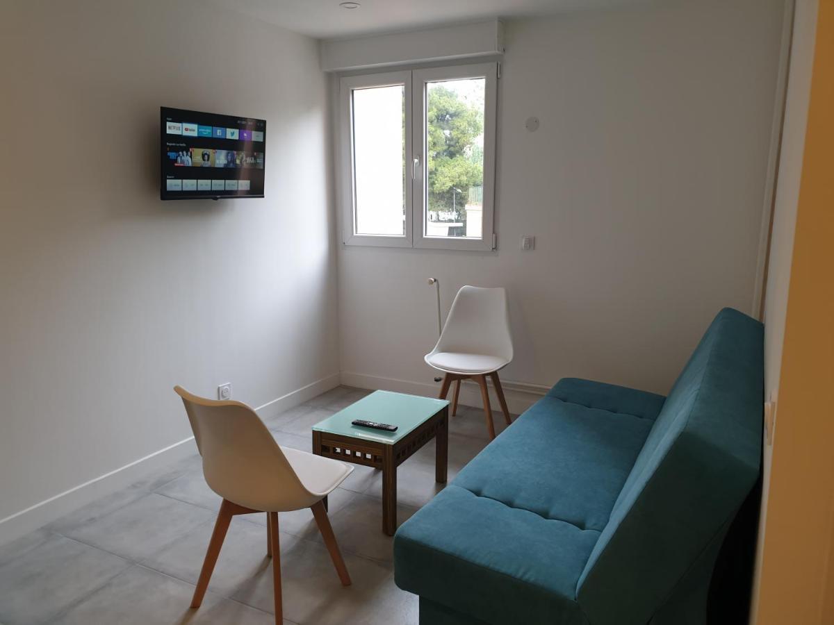 ניס Appartements Renove 2023 Proche Aeroport 5Min, Gare Sncf 2 Min, Tramway Au Pied De L'Immeuble , Parking Possible, Renovated Apartments 2023 Near The Airport 5 Min, Train Station 2 Min, Tram Next To The Building 1 Min, Parking Possible מראה חיצוני תמונה