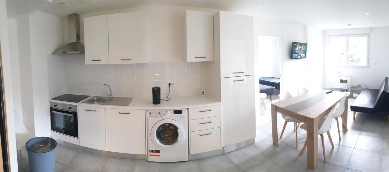 ניס Appartements Renove 2023 Proche Aeroport 5Min, Gare Sncf 2 Min, Tramway Au Pied De L'Immeuble , Parking Possible, Renovated Apartments 2023 Near The Airport 5 Min, Train Station 2 Min, Tram Next To The Building 1 Min, Parking Possible מראה חיצוני תמונה