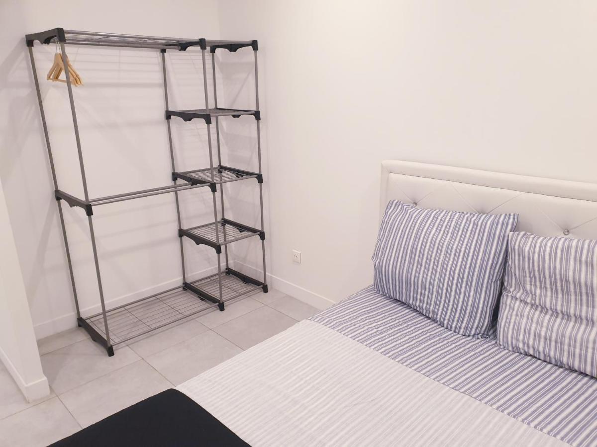 ניס Appartements Renove 2023 Proche Aeroport 5Min, Gare Sncf 2 Min, Tramway Au Pied De L'Immeuble , Parking Possible, Renovated Apartments 2023 Near The Airport 5 Min, Train Station 2 Min, Tram Next To The Building 1 Min, Parking Possible מראה חיצוני תמונה